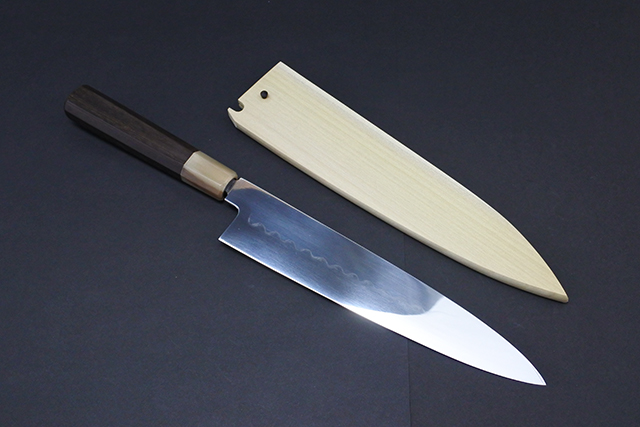 酔心和牛刀白一水本焼両鏡面240mm黒檀柄朴鞘紙箱（池田和美作）