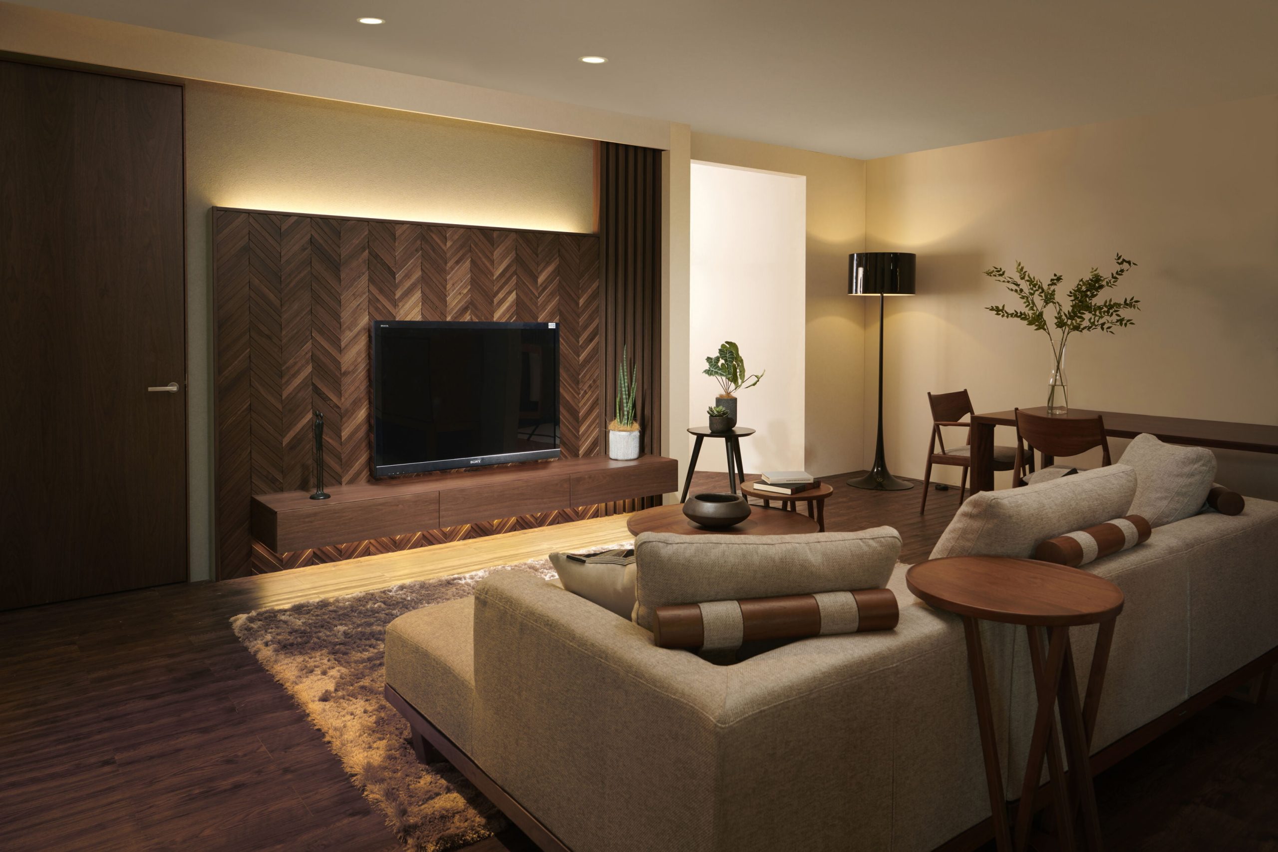 カウチ (片肘) - 国産無垢家具は飛騨高山発の家具メーカー KASHIWA