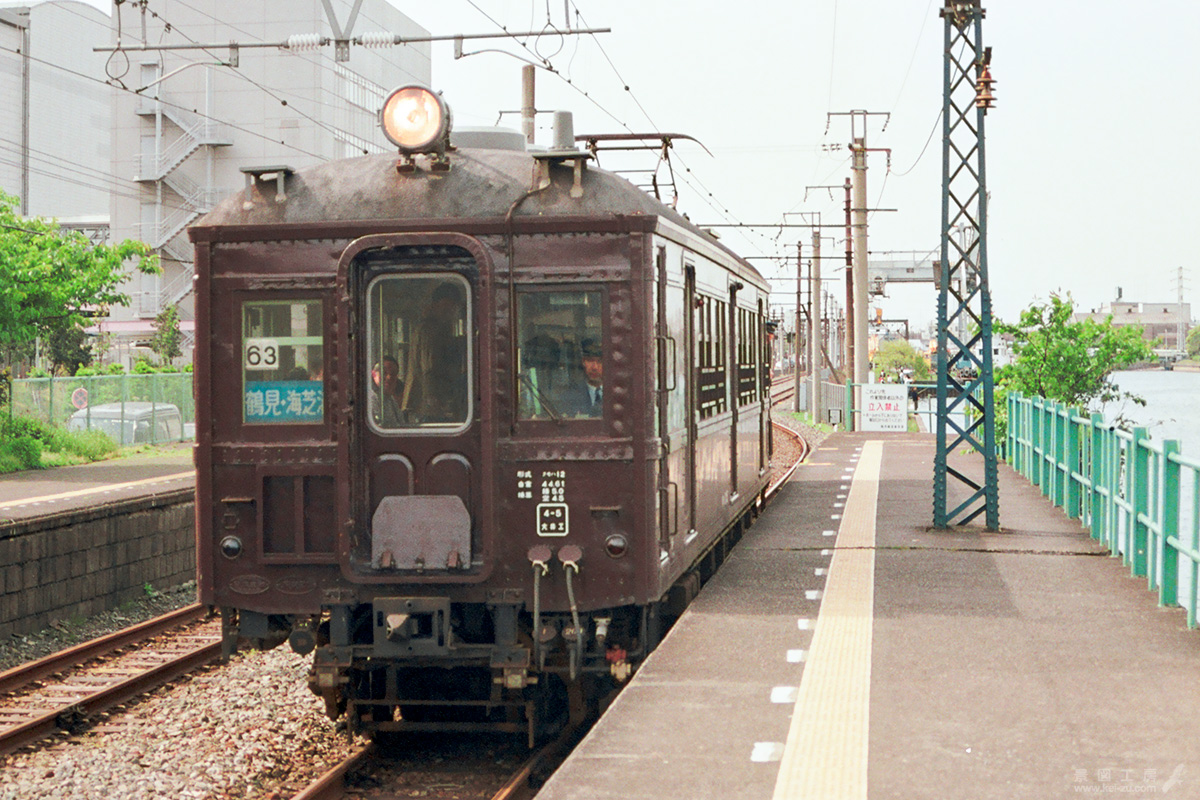 ピノチオ／クモハ12053 17m 鶴見線、大川支線 200番台 ピノチオ