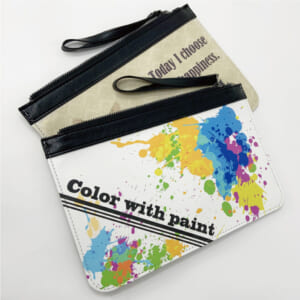 フラットポーチをオリジナルデザインで制作｜オリジナルグッズ作成のご