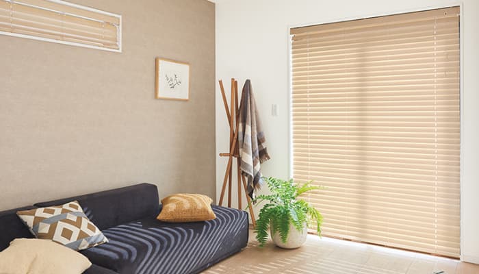 ウッドブラインド | トーソー株式会社 |最新の建材カタログが揃う「か