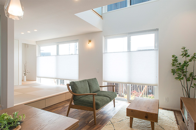 断熱性能が高いブラインド「ハニカムaSsu」省エネで快適な室内環境作り