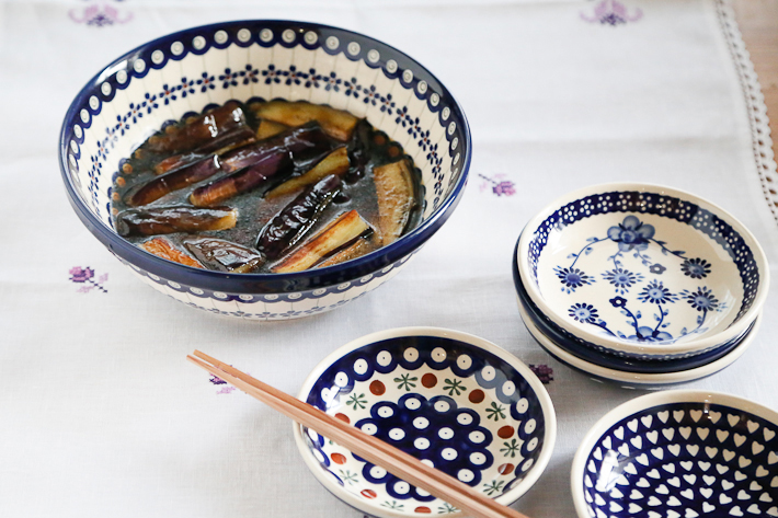 夏を楽しむ柄 ケルセン- 愛らしい陶器ポーリッシュポタリー