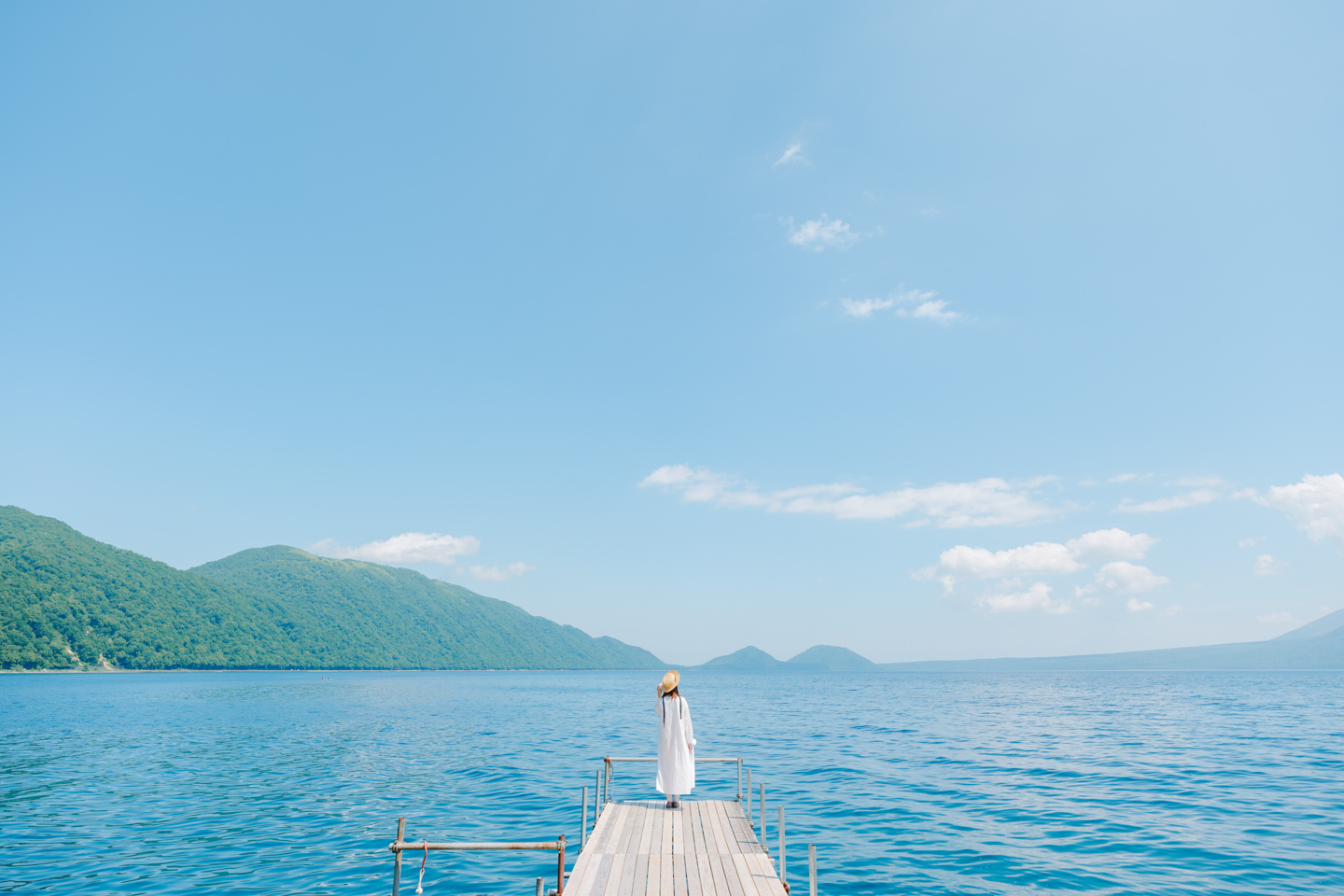 鮮やかでダイナミックな景色を切り取る、富士フイルム GF20-35mmF4 R