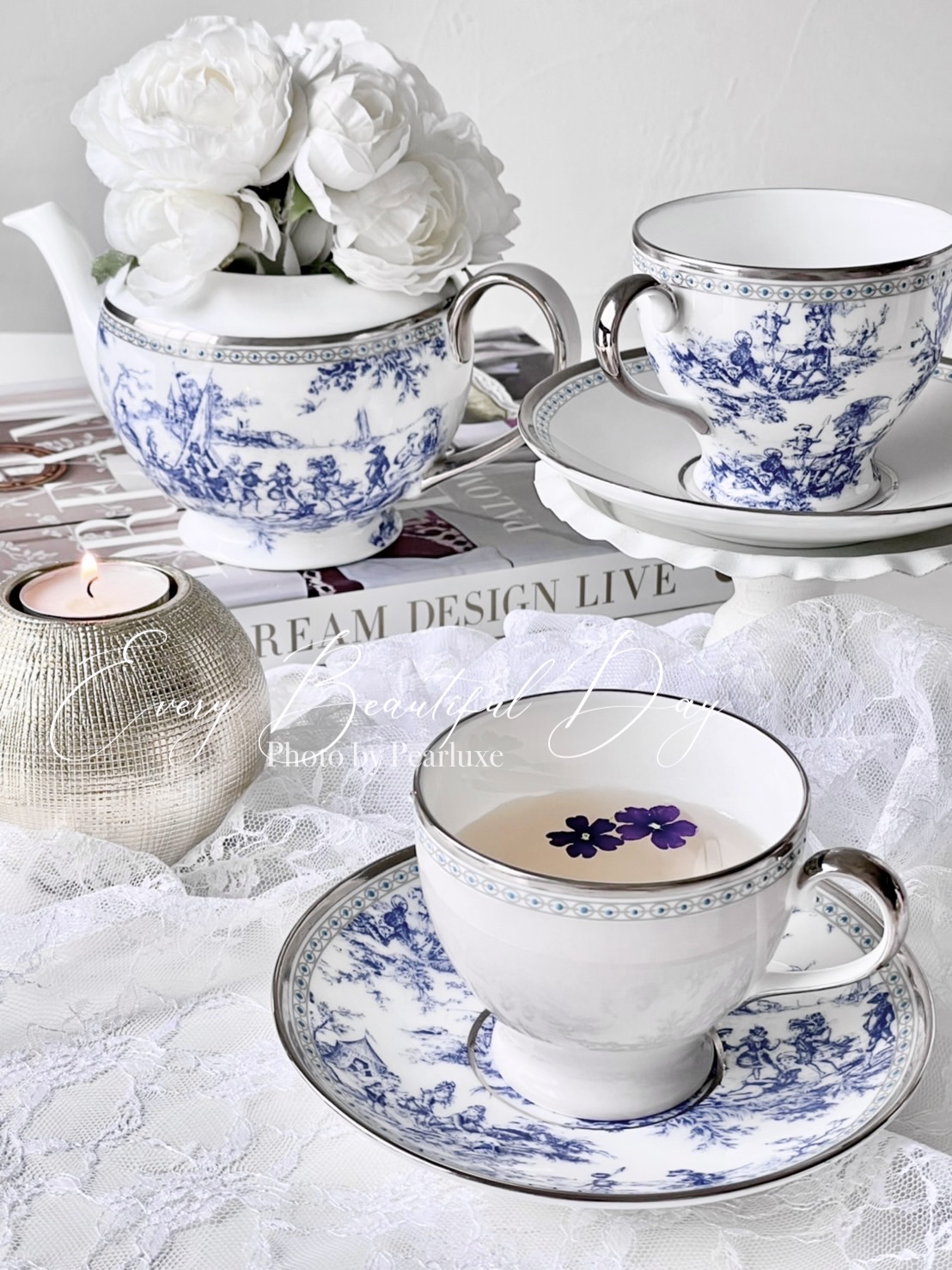 大人気なトワルドジュイ柄で♡ポーセラーツ卒業制作ティーセット