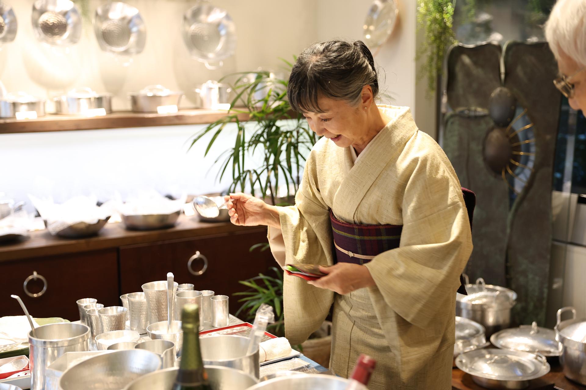 年月を経た槌目に感謝『鍛金工房 WESTSIDE33』の鍋たち 「京都できもの