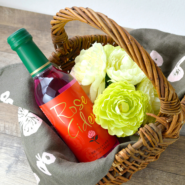 ローズサイダー - サイダー - 商品情報 - 木村飲料株式会社