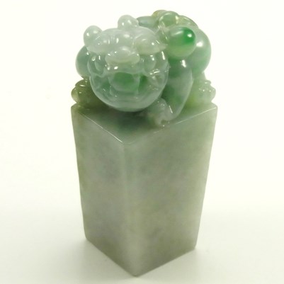 ミャンマー産天然翡翠彫刻＆アクセサリー専門店