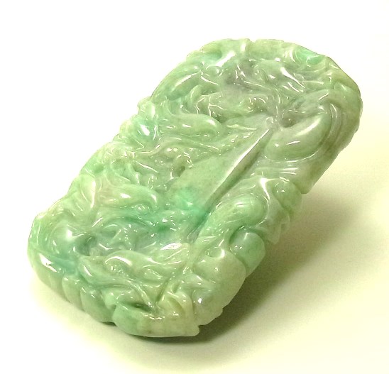 ミャンマー産天然翡翠彫刻 品＆ アクセサリー専門店 吉峰堂 kippodo