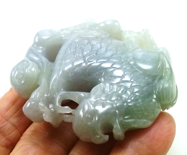 ミャンマー産天然翡翠彫刻 品＆ アクセサリー専門店 吉峰堂 kippodo