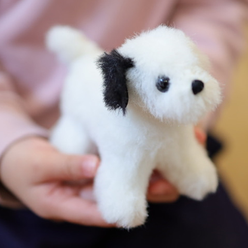 ケーセン・マスコット 犬（白黒）：手のひらに収まる小さなぬいぐるみ