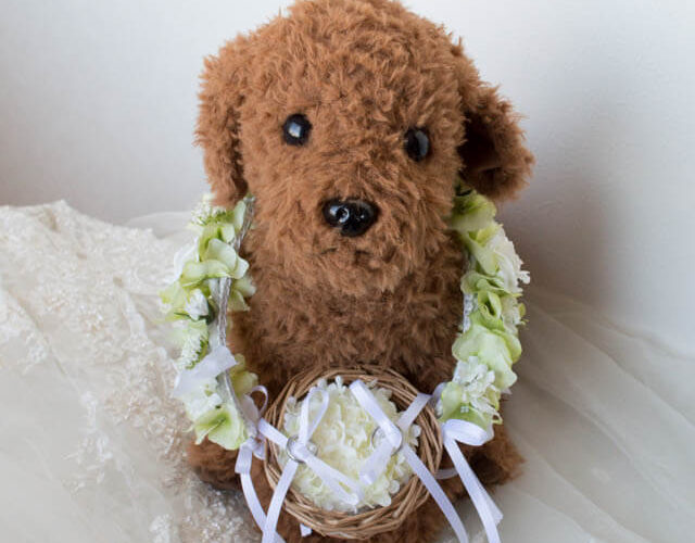 新作】首から下げるタイプ・首輪タイプのリングドッグ用リングピロー