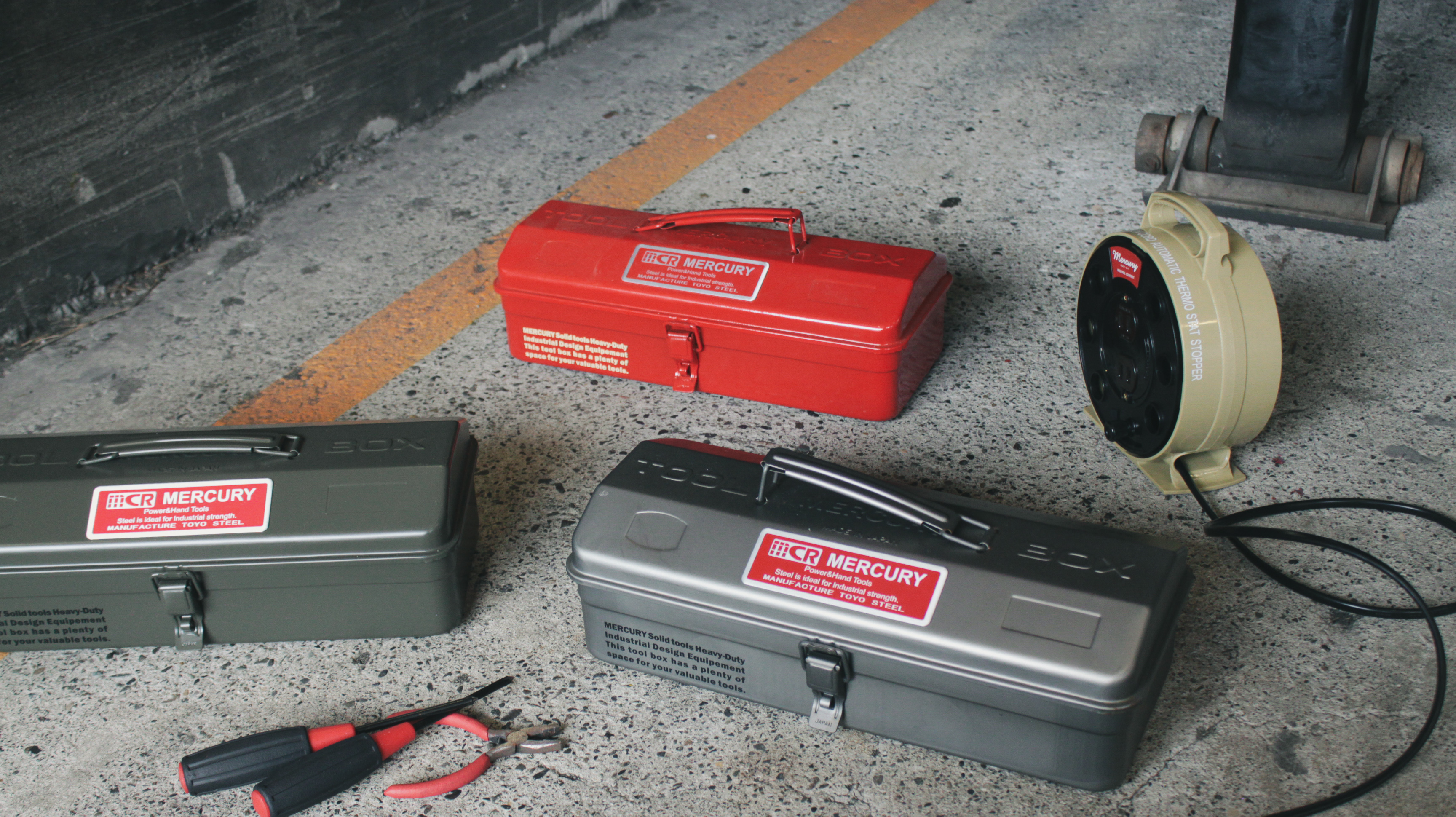 米軍放出未使用品 希少品 ゼロハリケース入り ビンテージ整備ツールキット木箱付き ペリカン 1460 工具ミディアムケース｜クーラーボックス/保護ケース