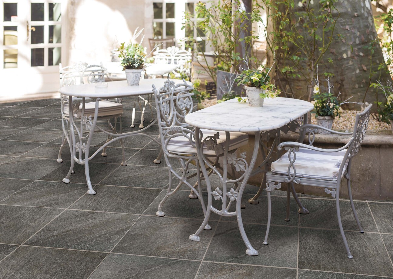 磁器質施釉タイル「Quartz クォーツ」全4色［600×600］屋外／屋内