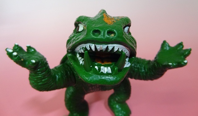 東京都小金井市にて、ガメラ(日東・オリジナル)の怪獣ソフビをお譲り