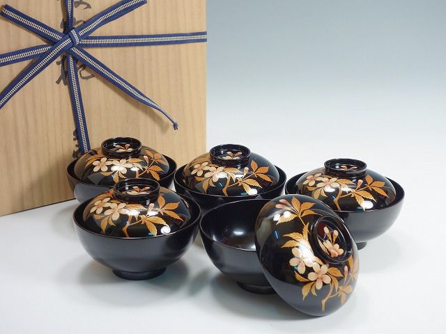 張間麻佐緒（輪島塗）の桜蒔絵吸物碗（五客揃） | 東京世田谷の買取