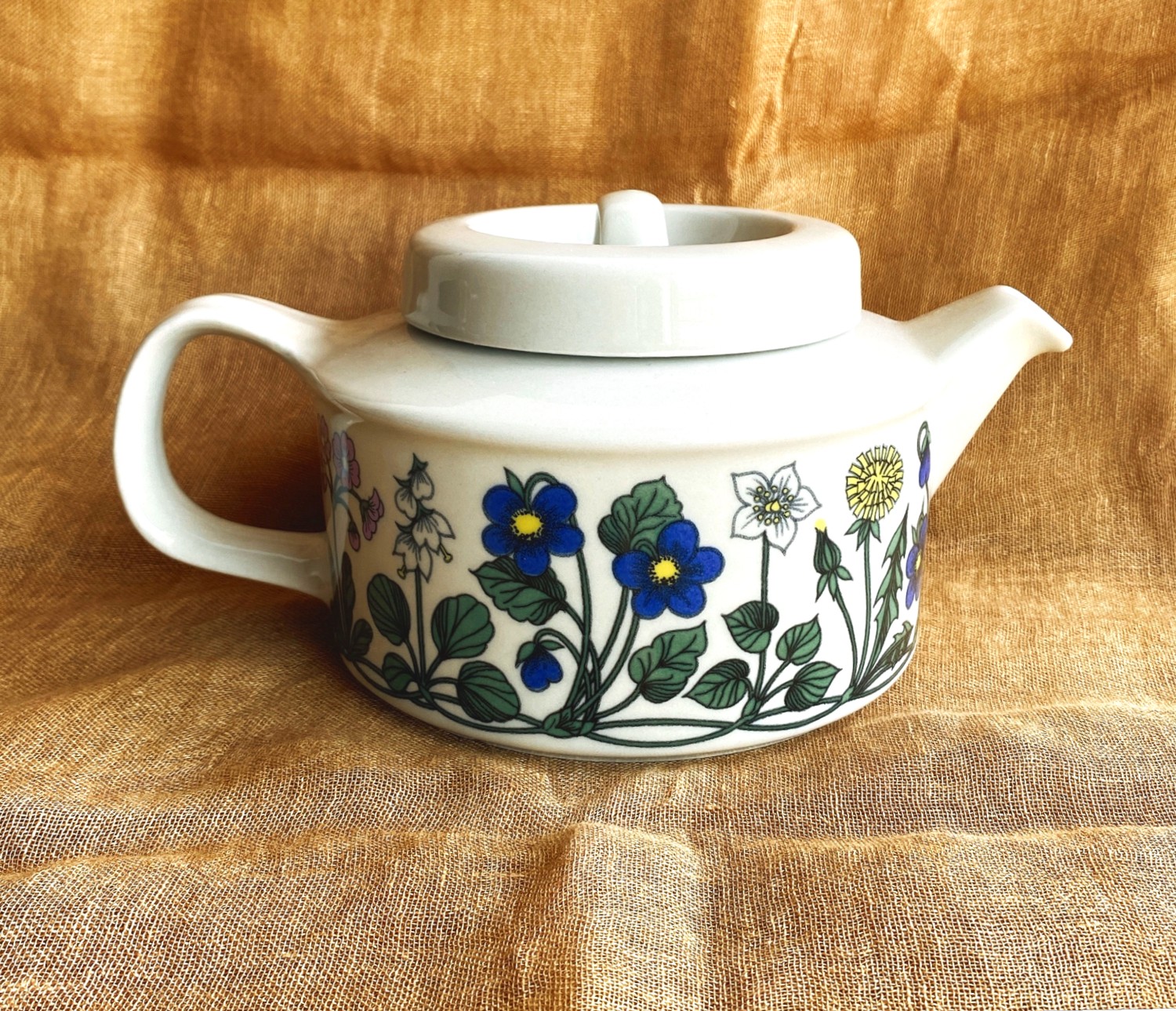 暮らしi.ro.do.ru.｜北欧ヴィンテージ食器