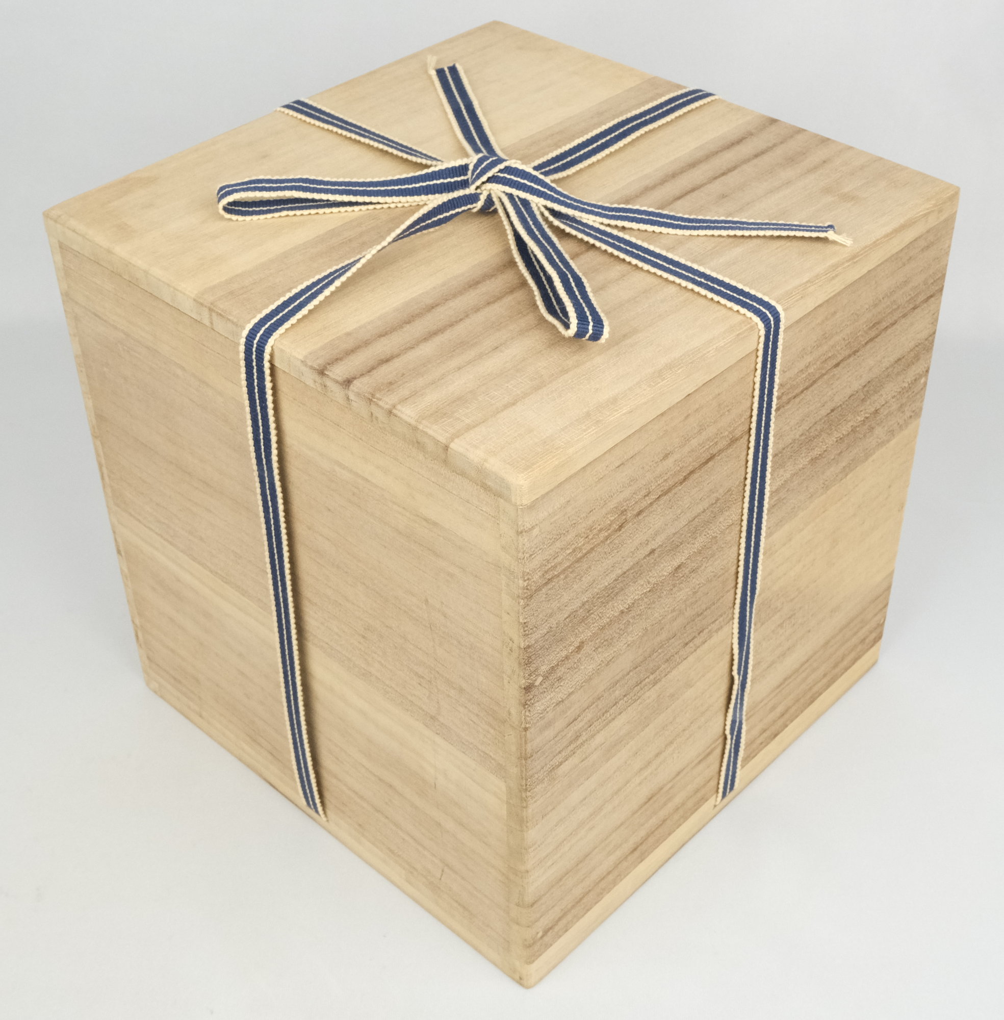 栗山園オンライン通販部 / 【出物】 宗旦好写一閑丸手付莨盆 川瀬表完