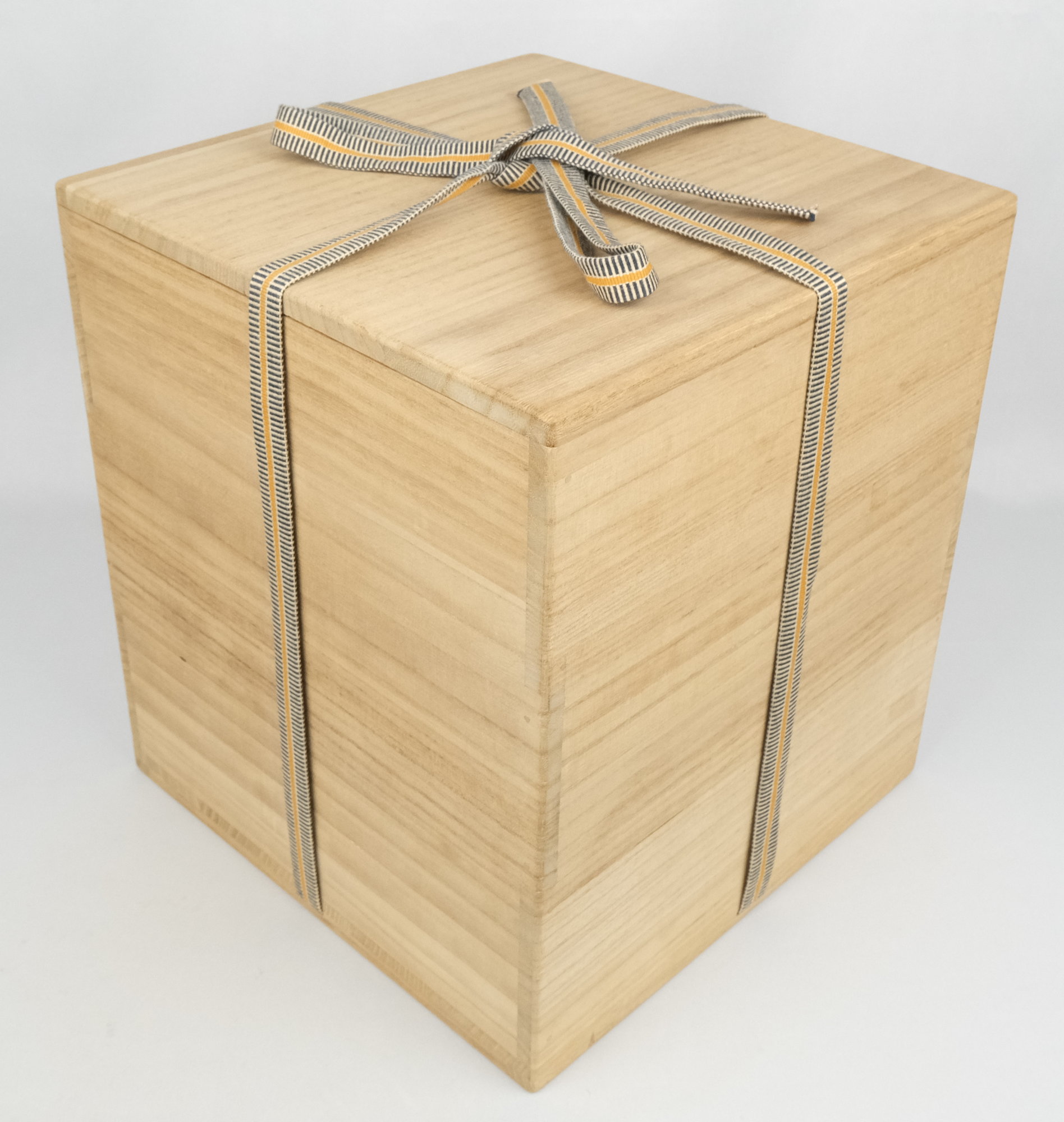 栗山園オンライン通販部 / 【出物】 輪島塗手桶水指 高崎秋峰