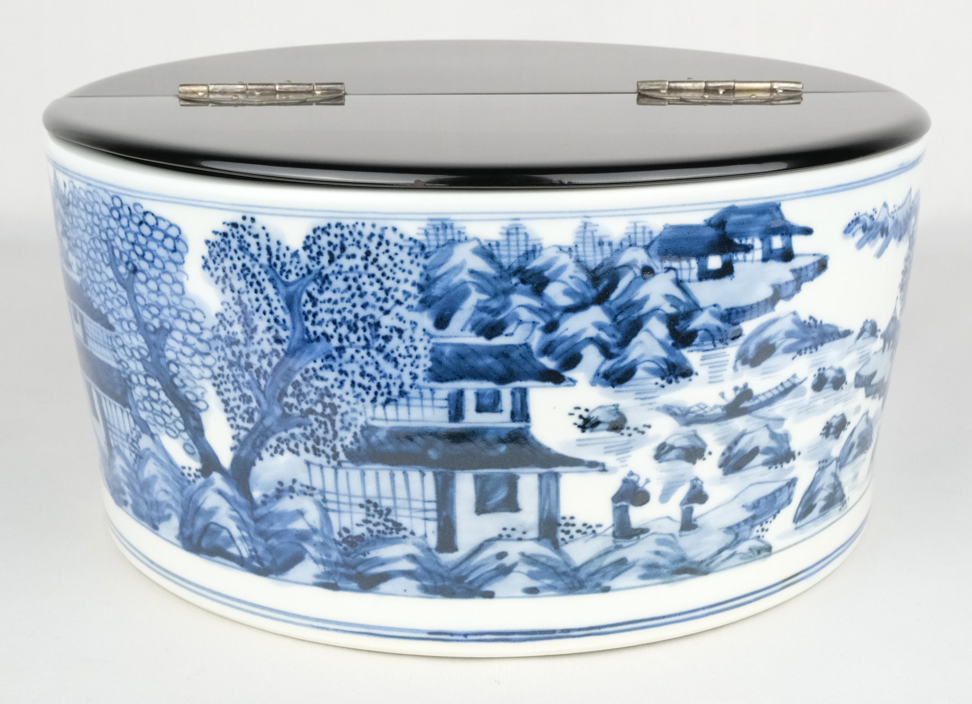 栗山園オンライン通販部 / 【出物】 染付山水平水指 西村徳泉