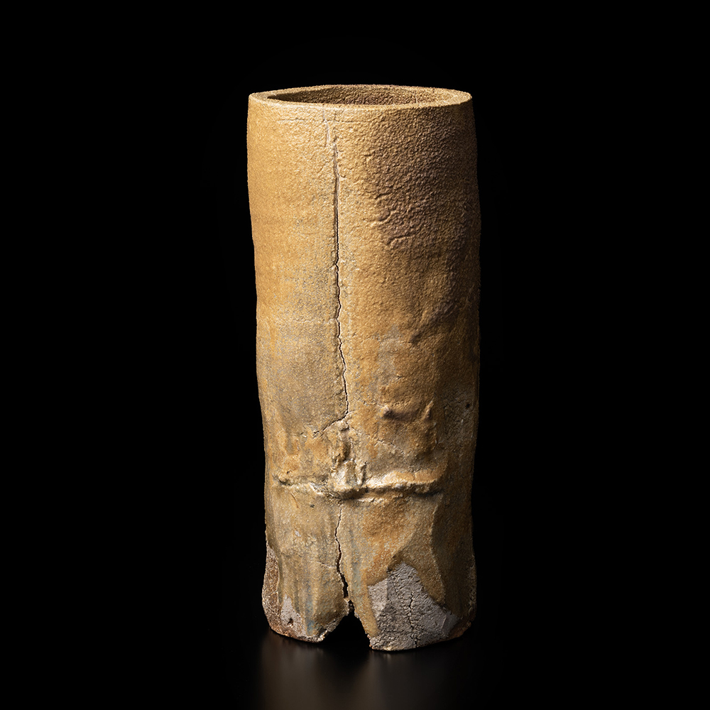 荒川豊蔵 黄瀬戸竹花入 | しぶや黒田陶苑