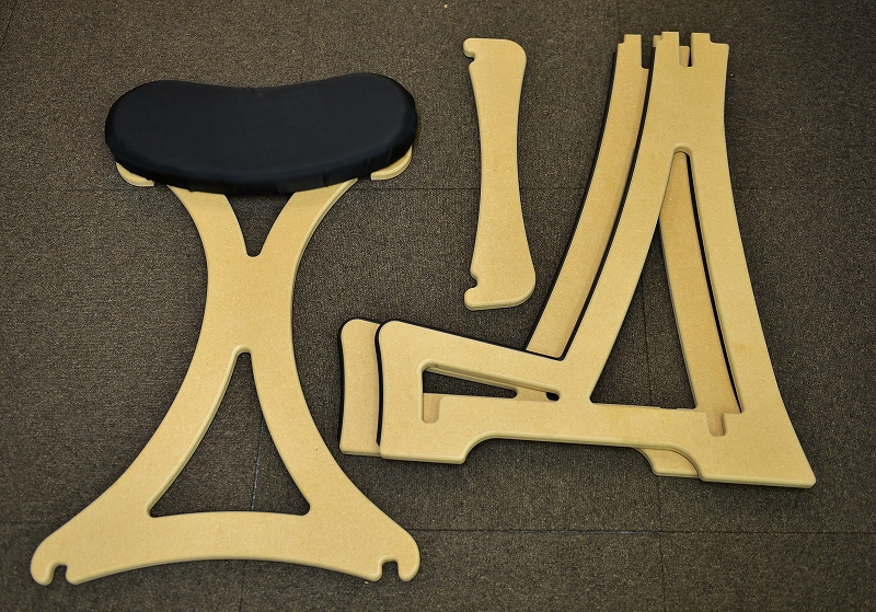 Bass Stand＆Stool バス椅子スタンド 紹介ページ【コントラバス本店