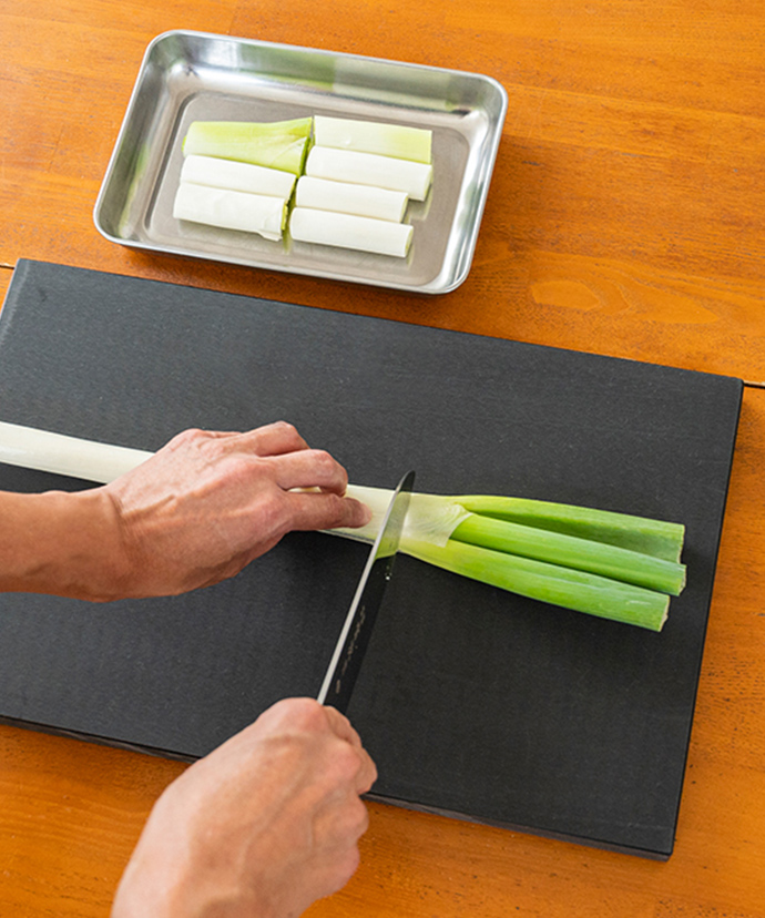 庖丁にやさしいまな板 黒 中｜茅乃舎(かやのや)｜久原本家通販サイト