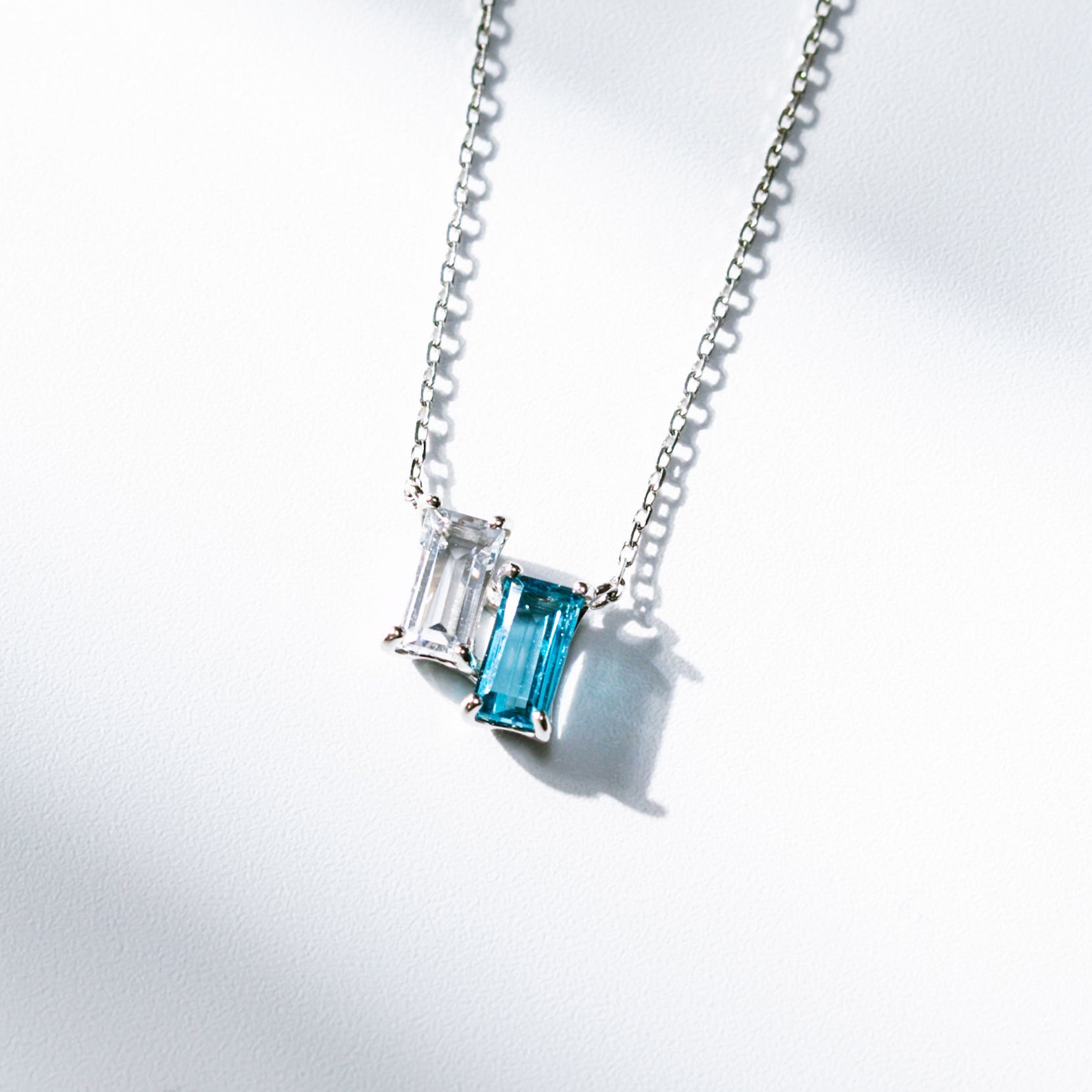 ロッククリスタル/ブルートパーズ プラチナネックレス《M0060008