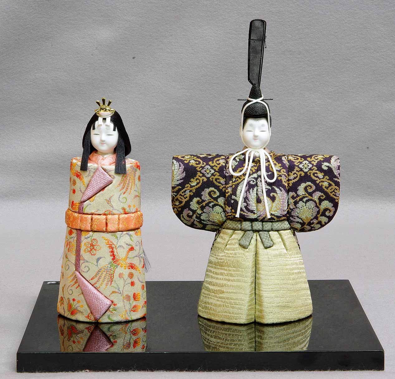 真多呂人形作 小桜立雛 木目込み ゴブラン織り正絹衣装