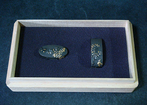 刀装具 石黒政近 花に鳥 縁・柄頭 ＜鑑定書付＞ | 【骨董品買取】日本