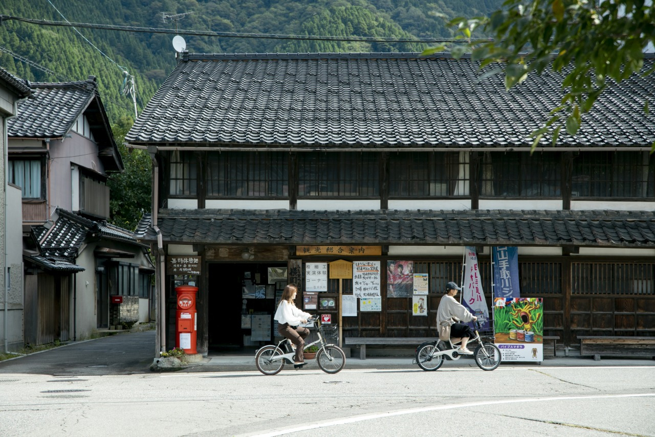 白山市鶴来】サイクリングで周遊観光♪神社・ 寺院巡りで運気アップの