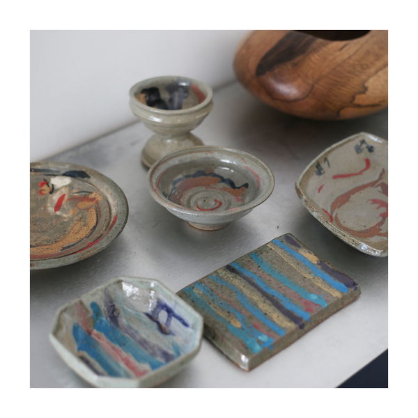 実用的で愛らしい。写真家・高橋恭司が初めて手がけた陶器がHOEKにて