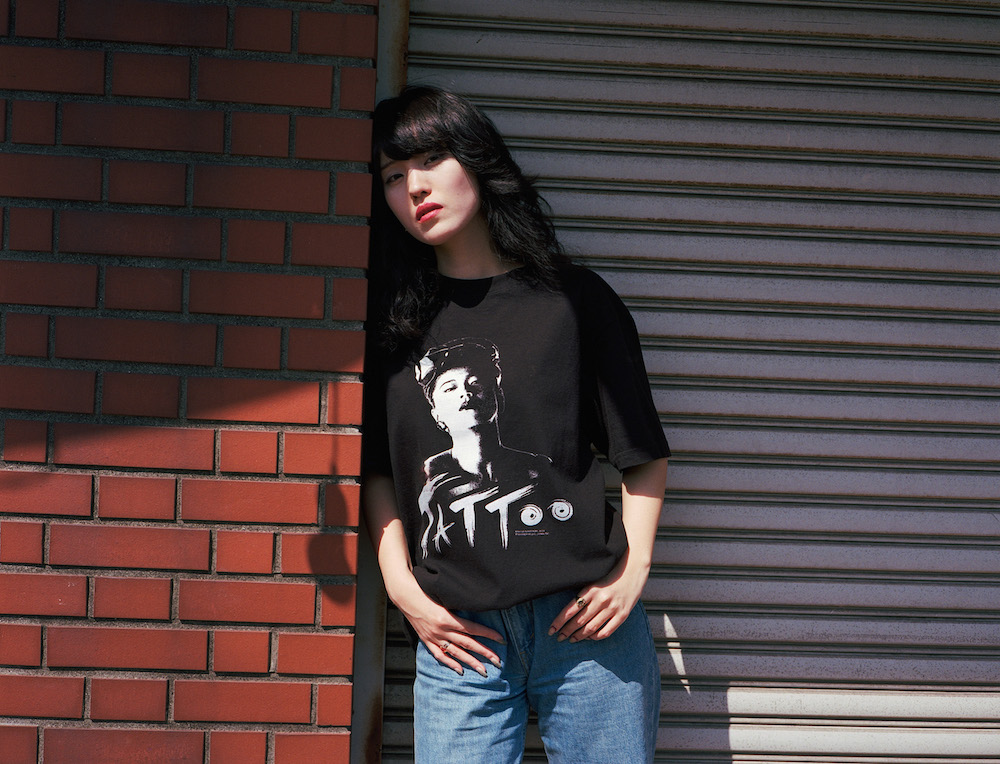 中森明菜とZOZOVILLAが、 5つの楽曲をモチーフにしたTシャツをリリース