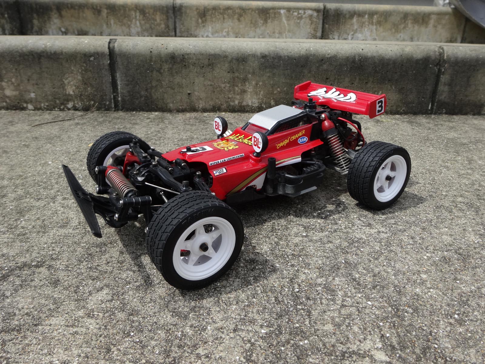 ホットショット（タムテックギア）をオンロードタイヤに交換してみた