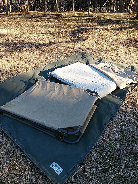 フランス軍 フィールド コット・ベッド FULL SET マットレス、キャリア