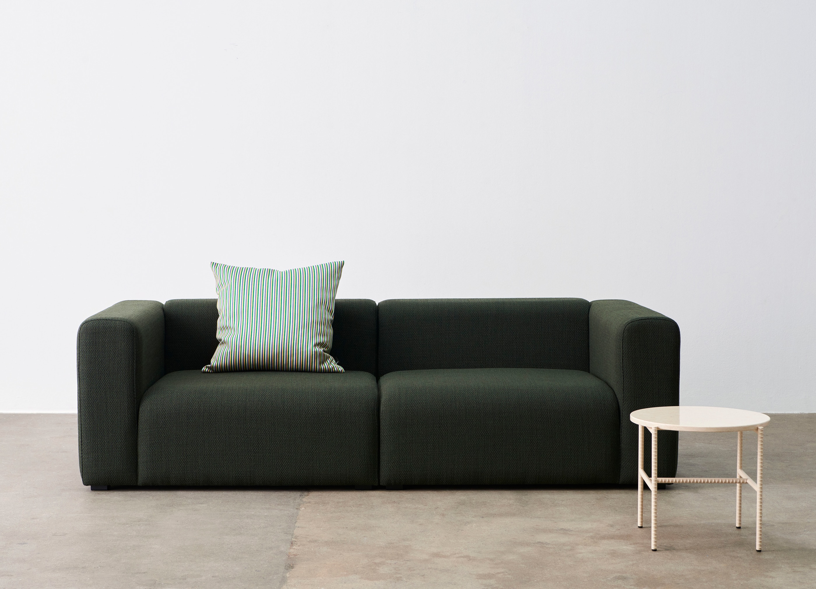 MAGS COMBINATION 1 NARROW 1062/1061 - ソファ | 【公式】HAY