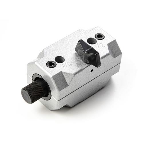 つば出し工具 (フレキ管ツバ出し工具) かるパンチ君[東京ラソニック]の