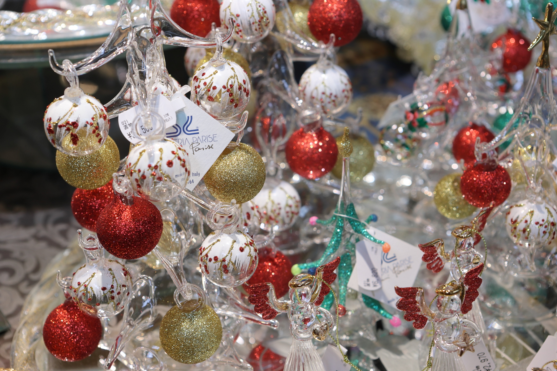 パリーゼの「ガラスのクリスマスツリー」 | 箱根ガラスの森美術館