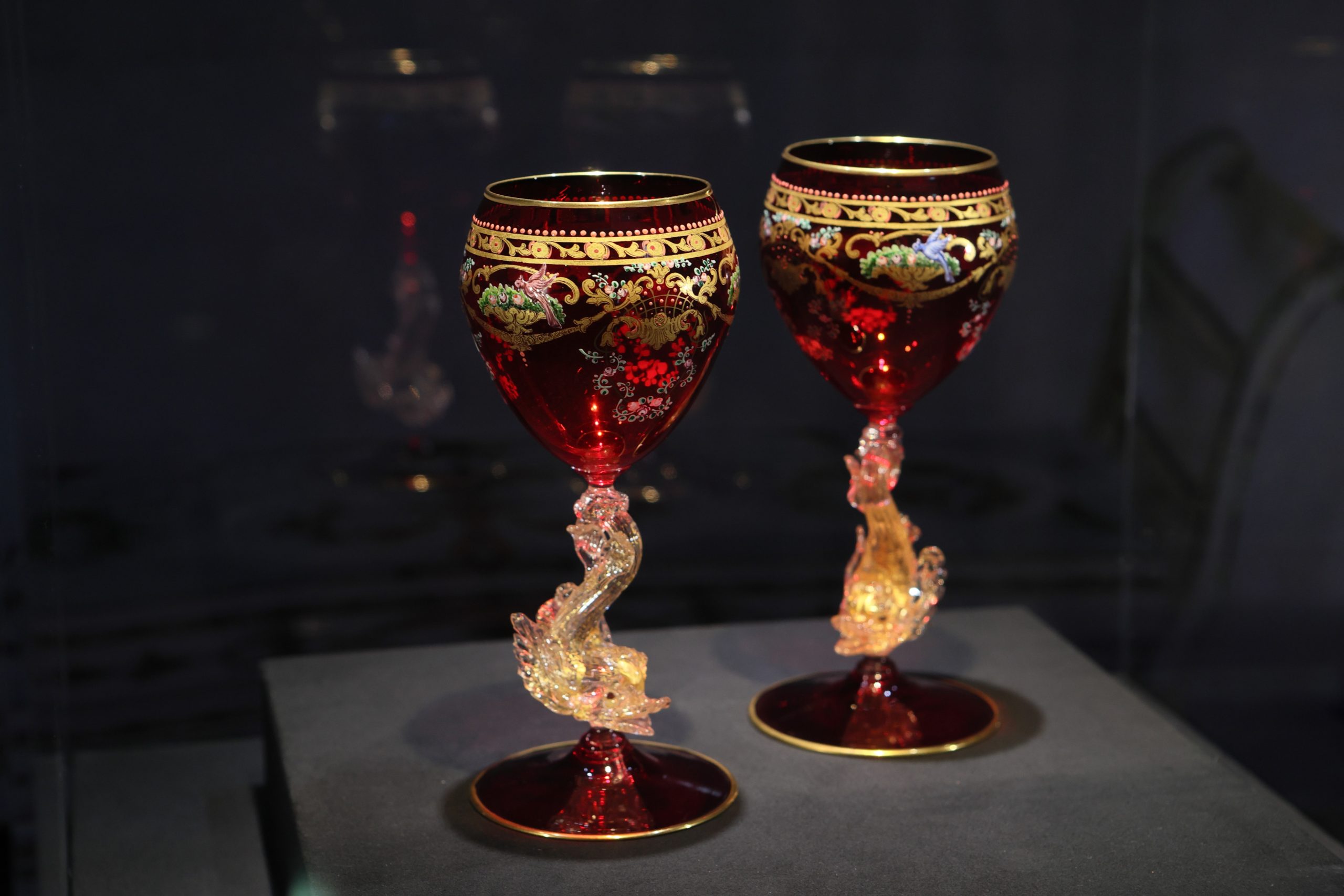 所蔵作品展「ヴェネチアン・グラスとカーニバルの世界」 | 箱根ガラス