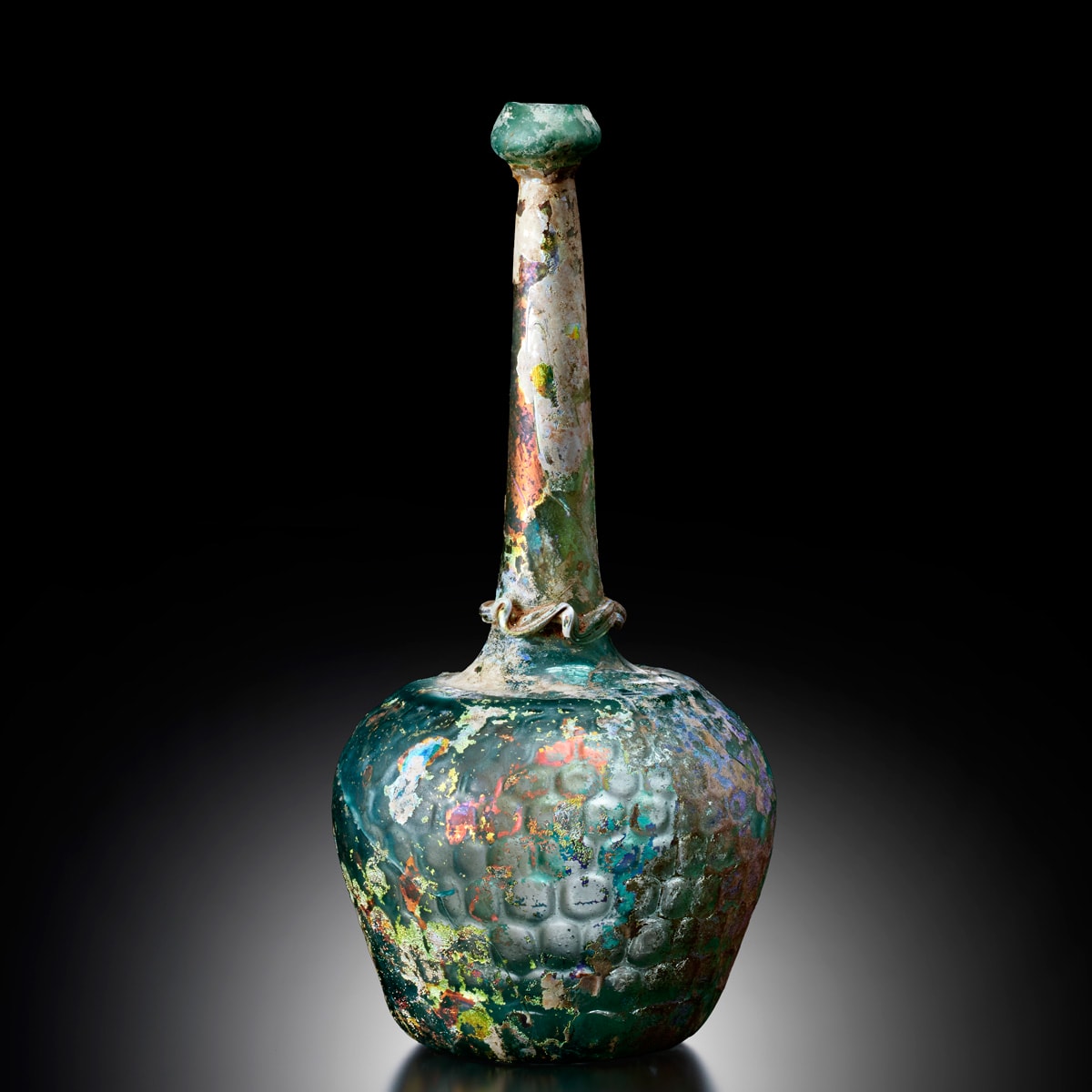 展示作品のご紹介：薔薇水瓶 | 箱根ガラスの森美術館 ブログ