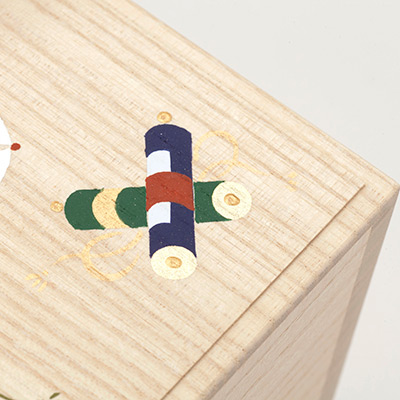 桐のお針箱（中） 〈宝尽くし〉 ｜ 桐箱・京都 堀川五条 - 株式会社箱