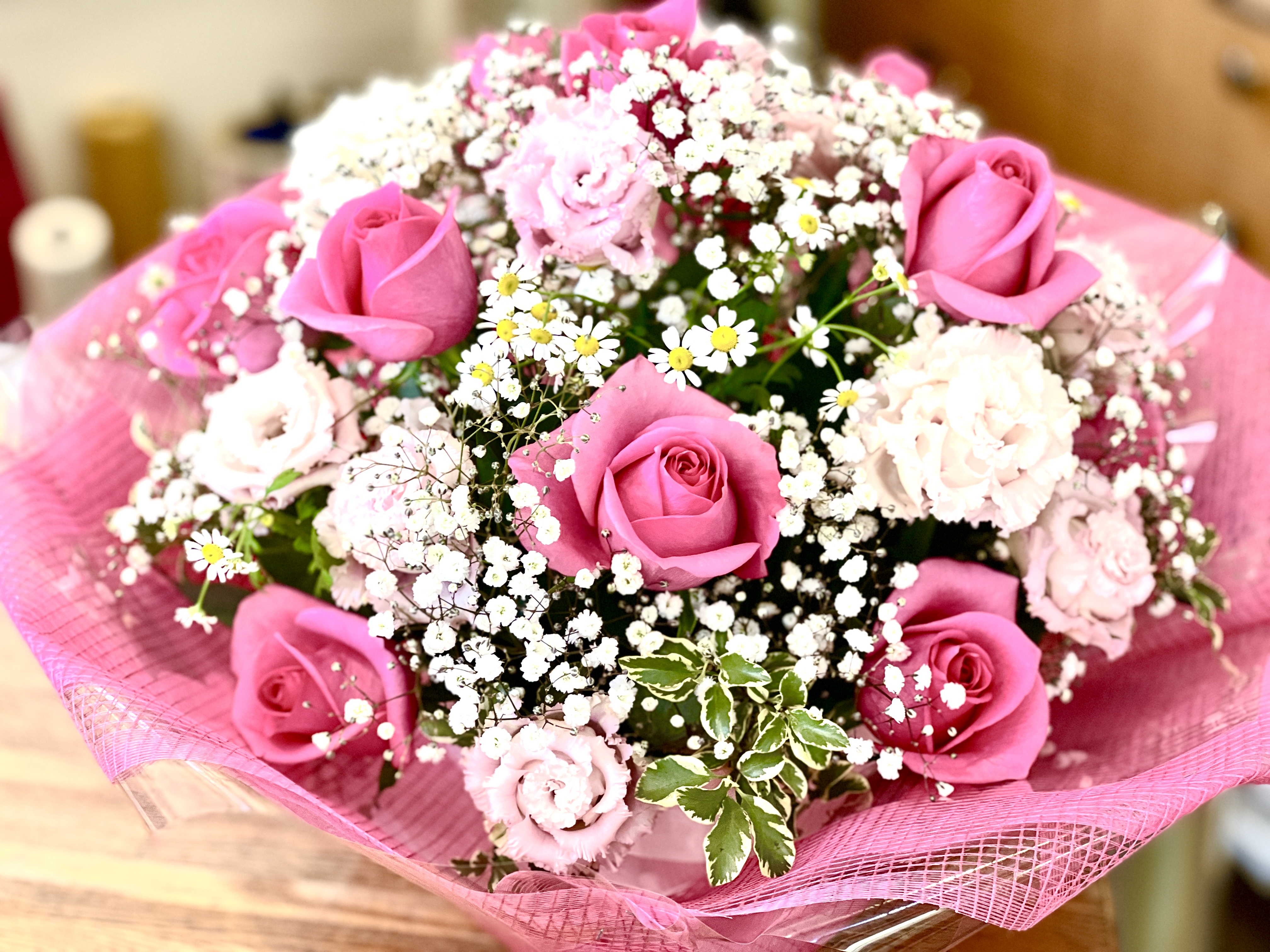 花のギフト 花清 / ピンクバラとかすみ草のアレンジメント