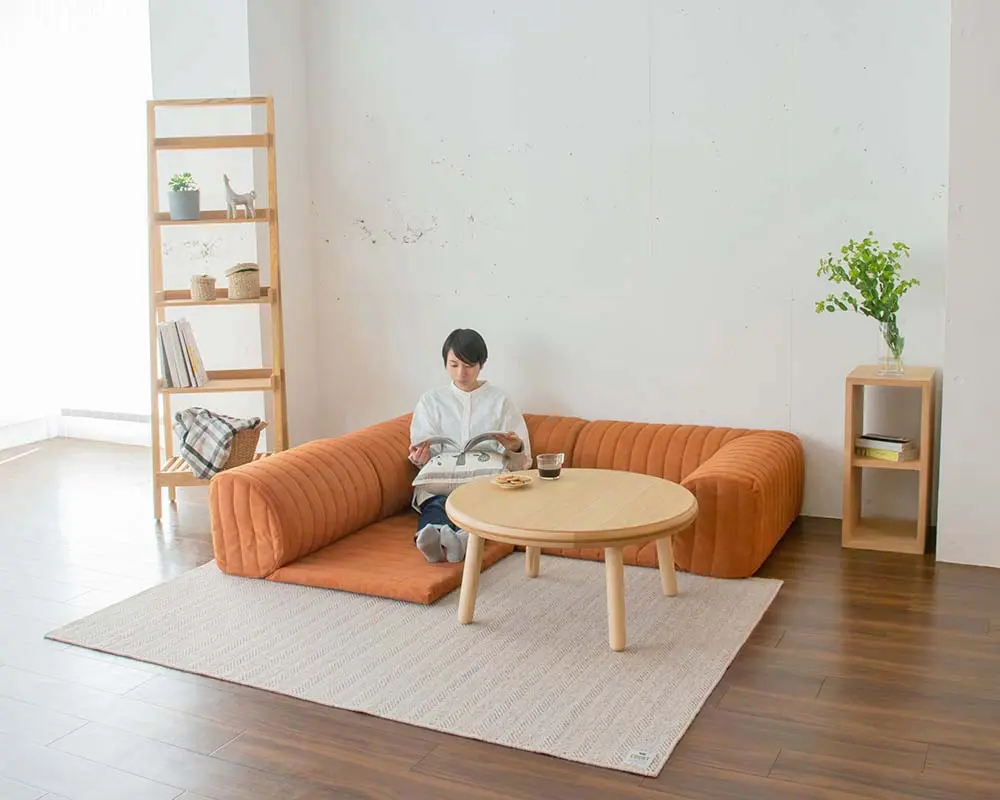 こたつや和室、畳にも合わせやすいローソファー「SKIP 1 MINI SOFA