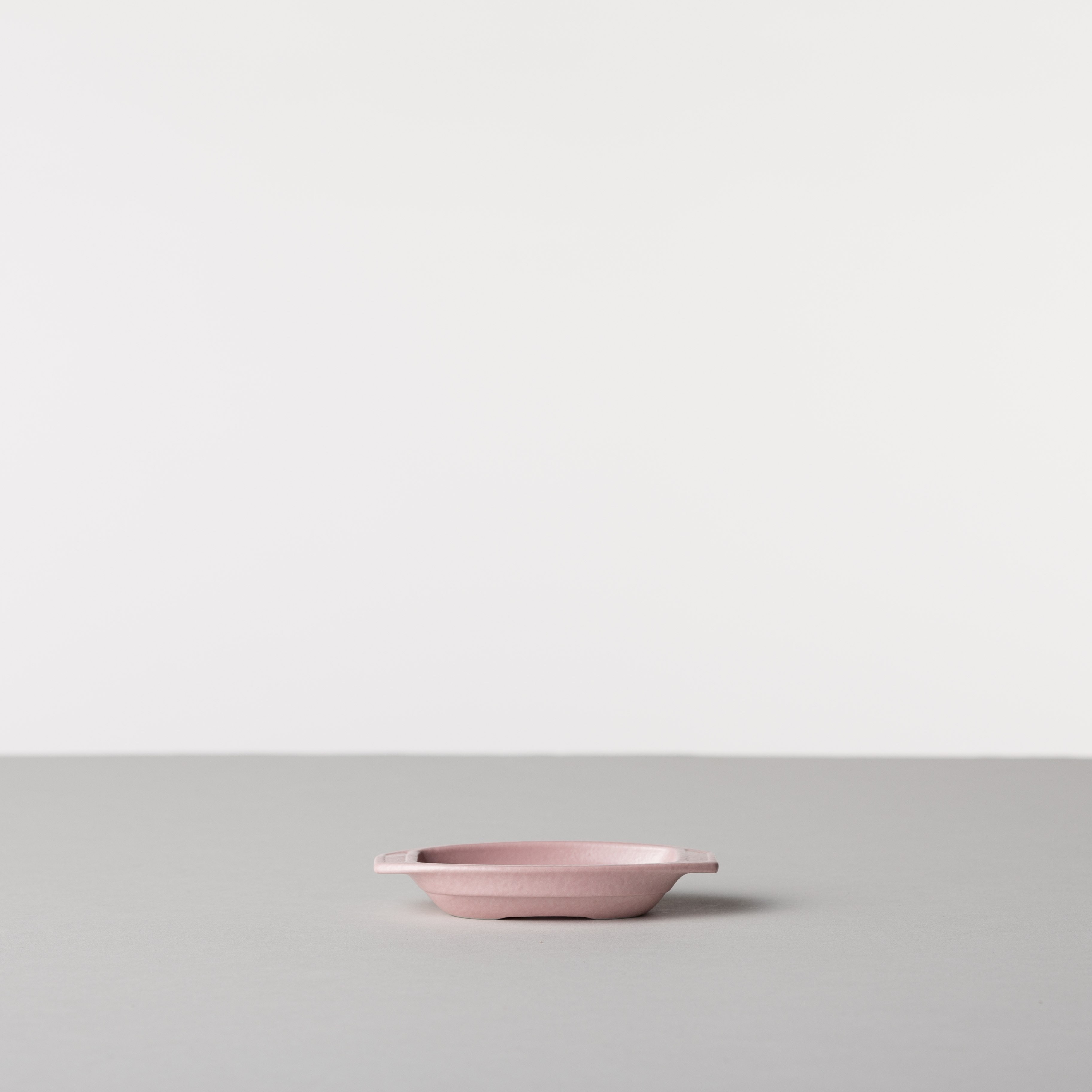 トイグラタン SS | 株式会社マルヒロ | 波佐見焼の陶磁器ブランド