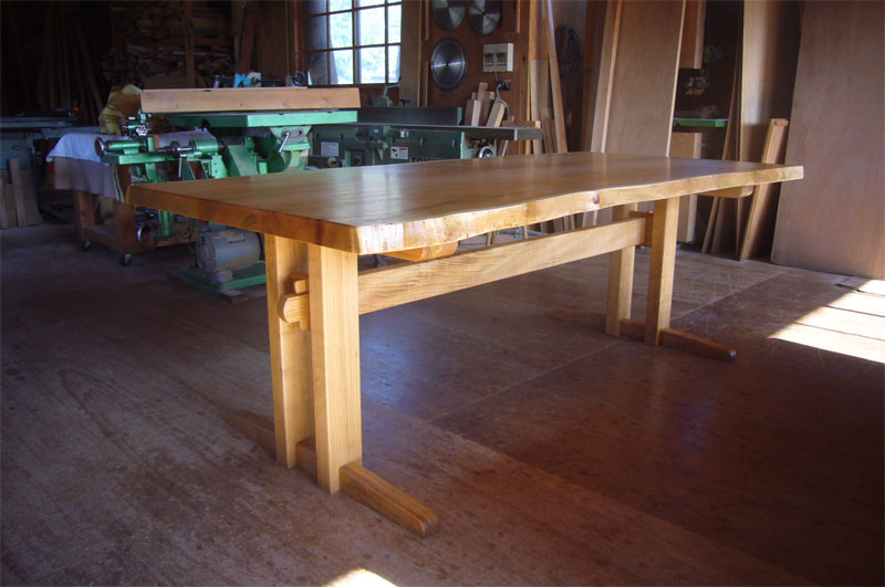 山桜2枚接ぎ ダイニングテーブル：ダイニングテーブルや手作り家具の