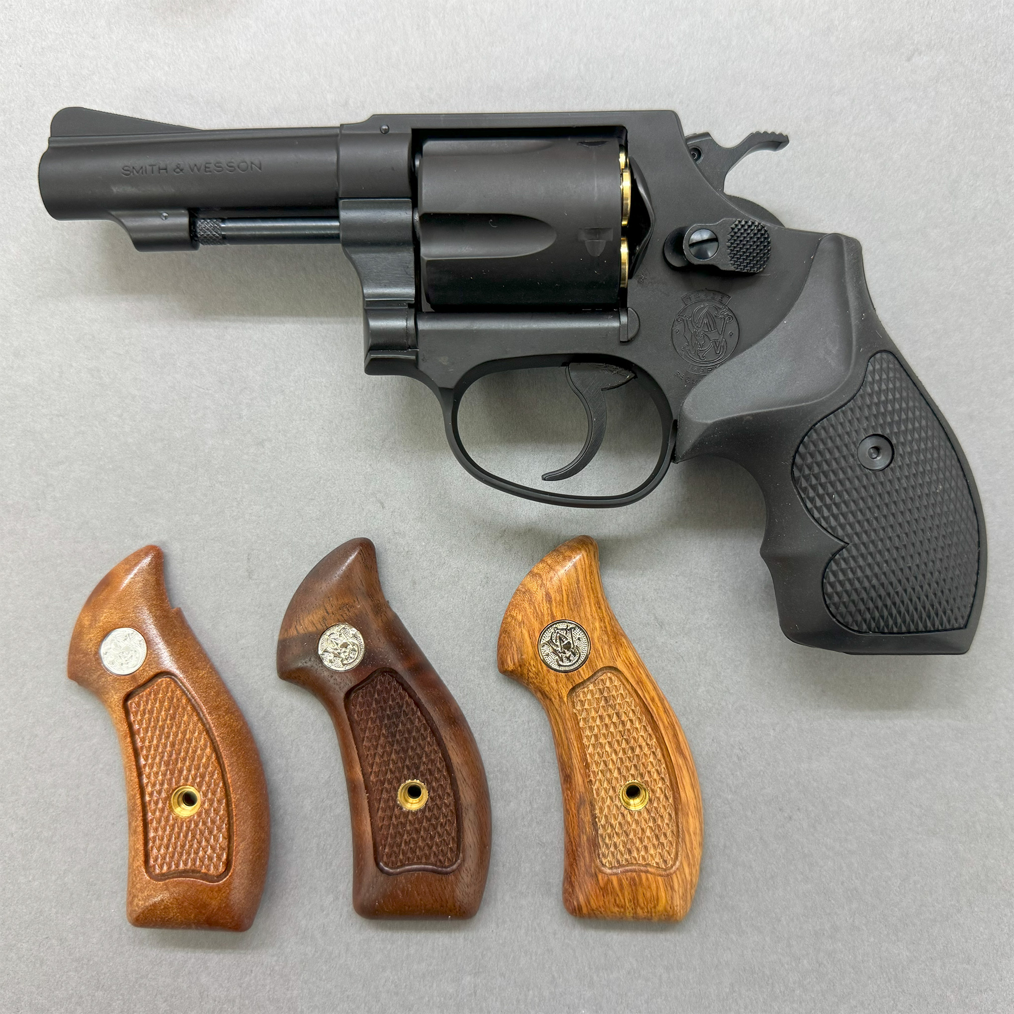 タナカ M36 発火式モデルガンのグリップ交換 3種