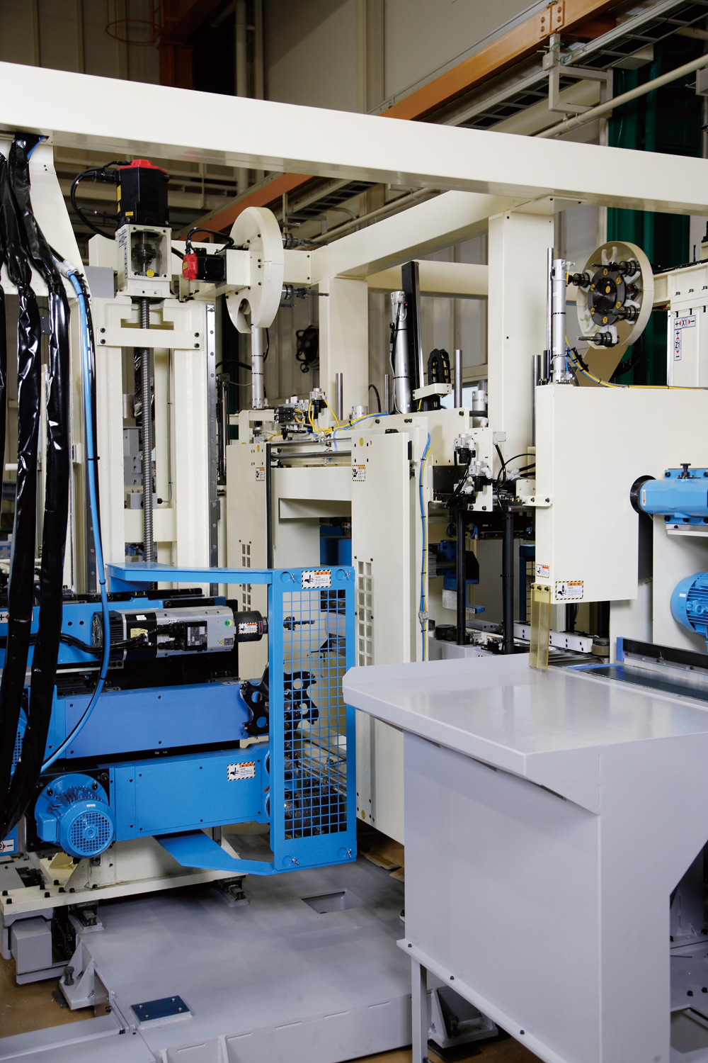 柱束加工ライン｜プレカット｜製品案内｜平安コーポレーション 工作