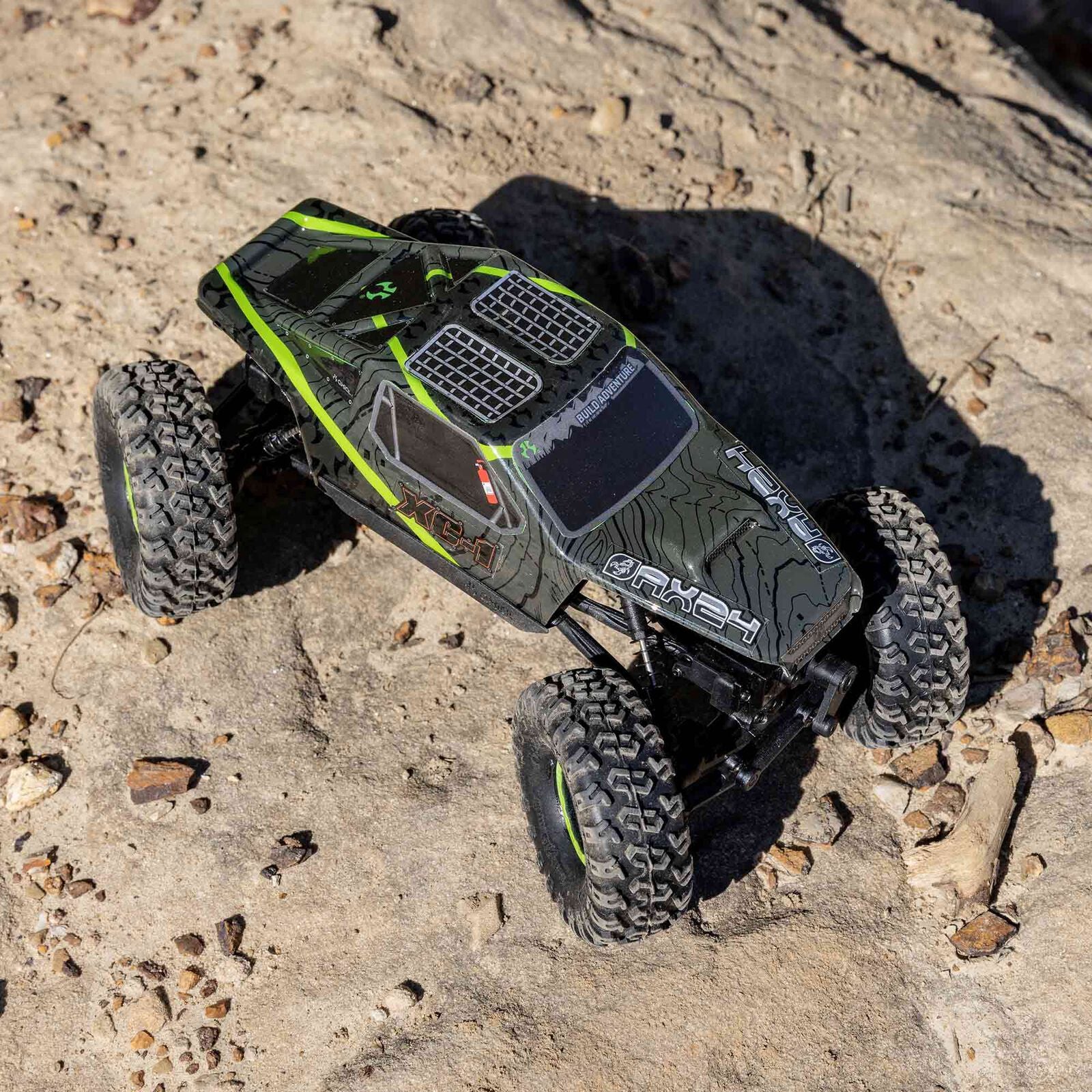 Axial 1/24 AX24 XC-1 4WS Crawler Brushed RTR - Green – HeliDirect