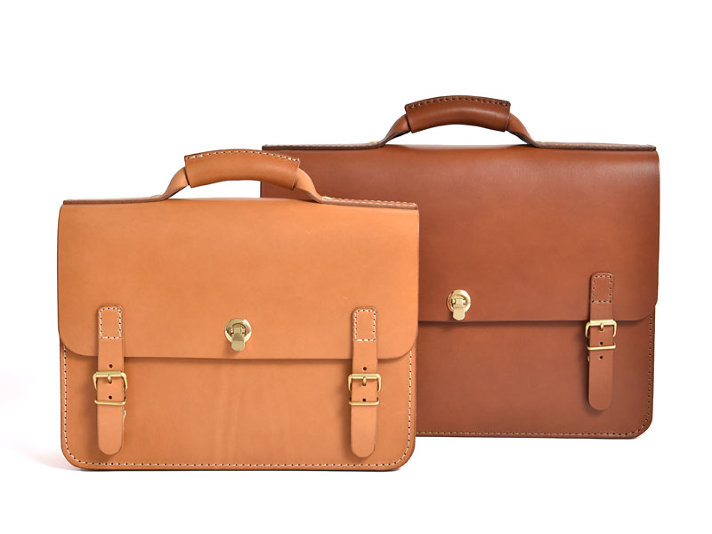 3点留めのクラシックデザインで人気の2way本革ビジネスバッグ / 革鞄の
