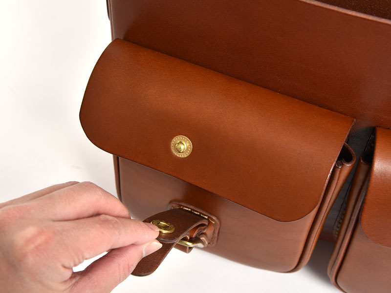 便利なダブルポケット付きのハードレザービジネス3wayバッグ / 革鞄の